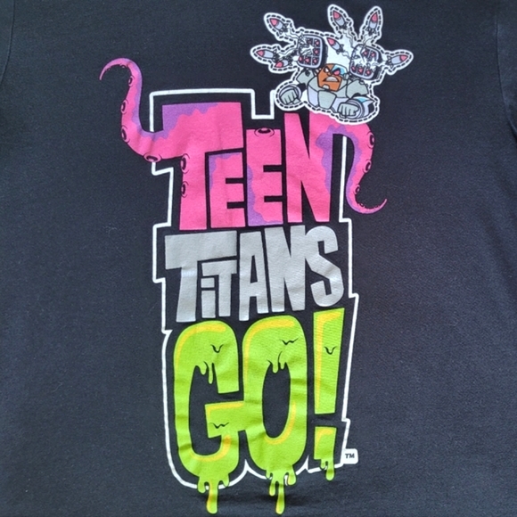 2/$15 ๐ผ Teen Titans Go! Logo Cyborg Missiles Tee - Picture 3 of 10